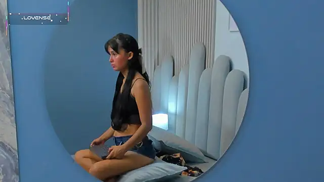 Živý XXX chat luly_dreams