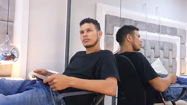 Show de webcam de NohaBrooks