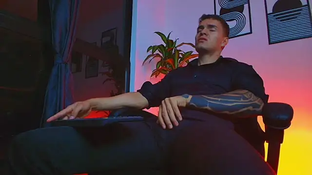 عرض كام ALPHA_DOMINUS_