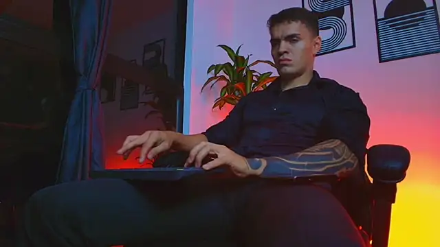 ALPHA_DOMINUS_ Live XXX-Chat