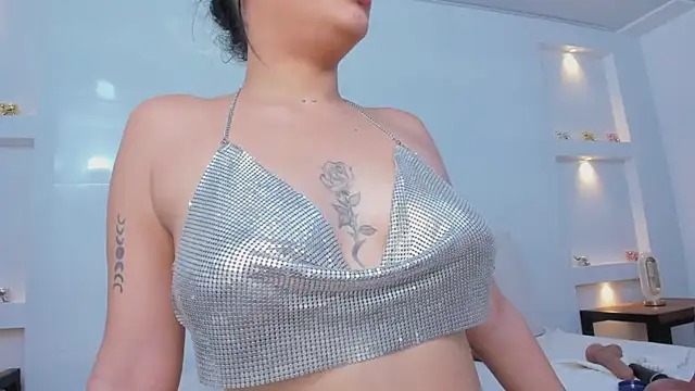 Dalia-Prada Chat XXX in diretta