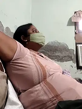 Hot_indian_Milf – Naživo XXX chat