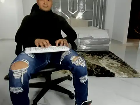 master_leather: онлайн-секс-чат