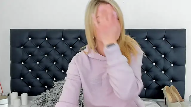 LenaHorny – Naživo XXX chat