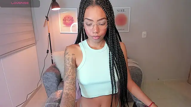 ashley_23_: απευθείας συνομιλία ΧΧΧ