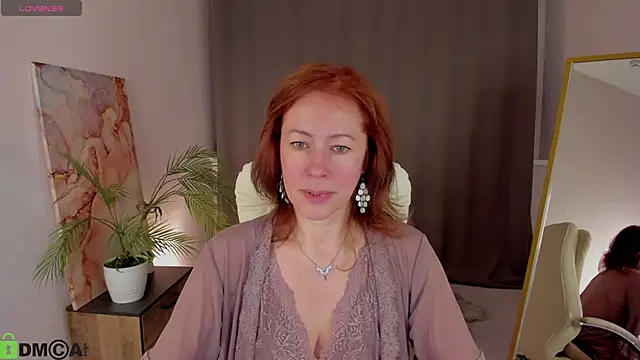 LeticiaRomano – Naživo XXX chat