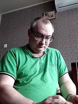 XXX chat uživo modela Nika_Malay