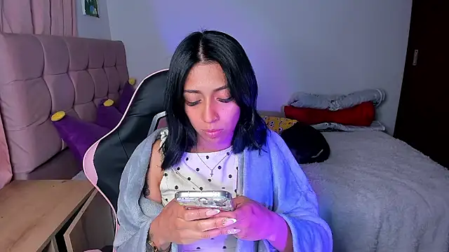 Bellacatx Live XXX-Chat