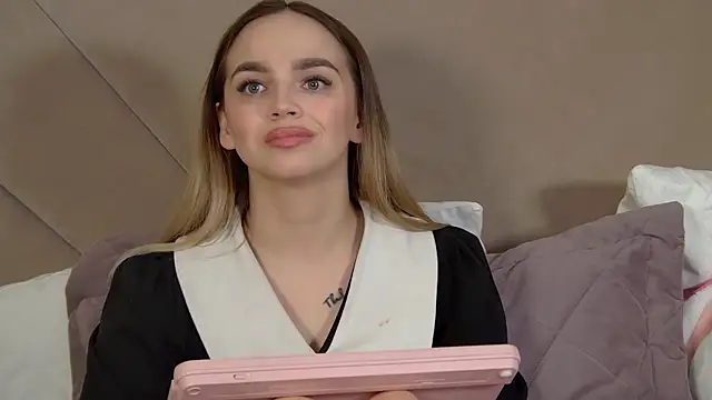 AnitaVenture's Live XXX Chat