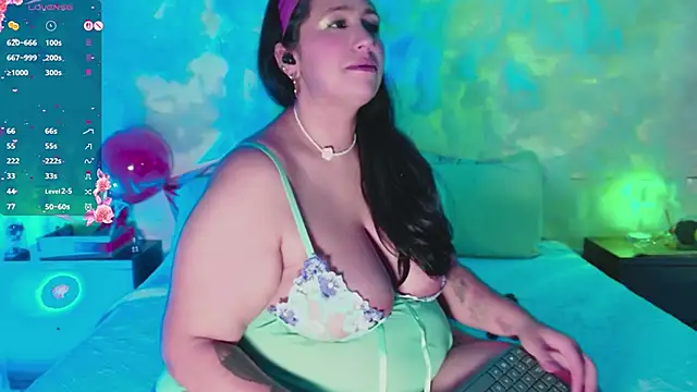 emmajohnss' Live XXX Chat