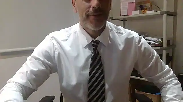 66MA69's Live XXX Chat