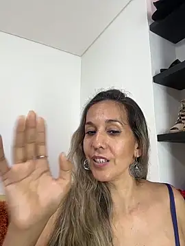 sandrafarrelyのウェブカメラショー