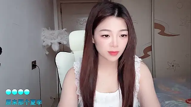 -XiaoLing-'s Live XXX Chat