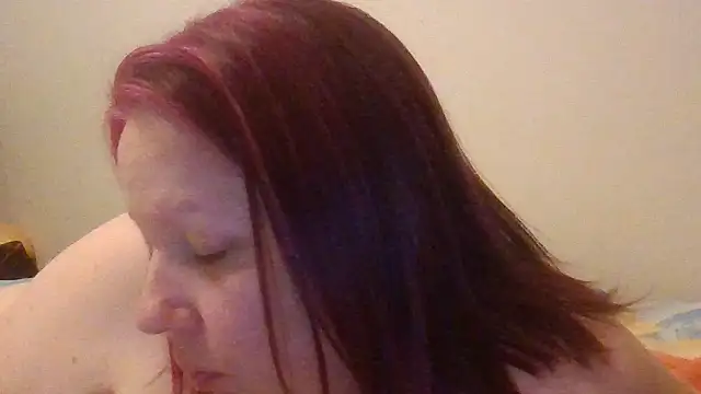 starlight1983 Show in webcam