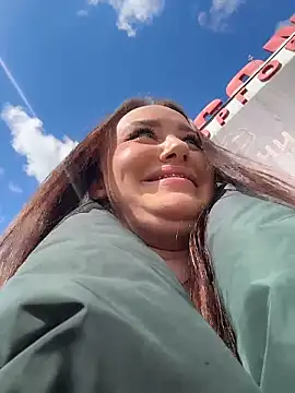 KiraSunshine – webcam-show