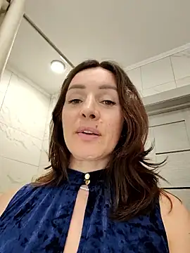 EvaXOAir's Live XXX Chat