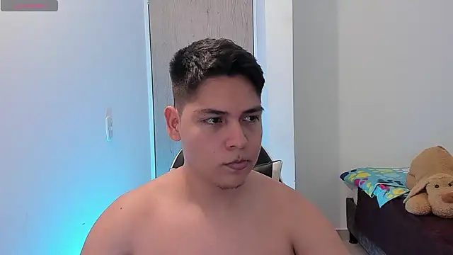 Asta_YunoXXX Adlı Modelin Web Kamerası Şovu