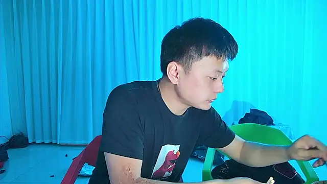 KK-cuteboyn Webbikameraesitys