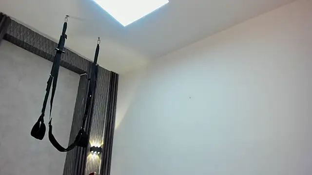 selene_red_'s Live XXX Chat