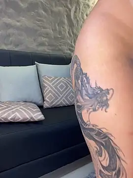 Chat +18 de Isa__Blanc ao vivo