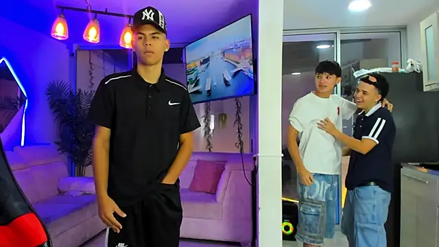 Houseofwarrios' Webcam Show