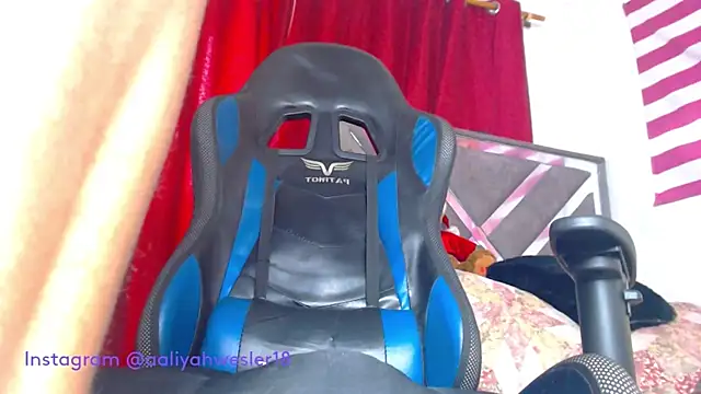 Show de AaliyahWeslerxxx na webcam