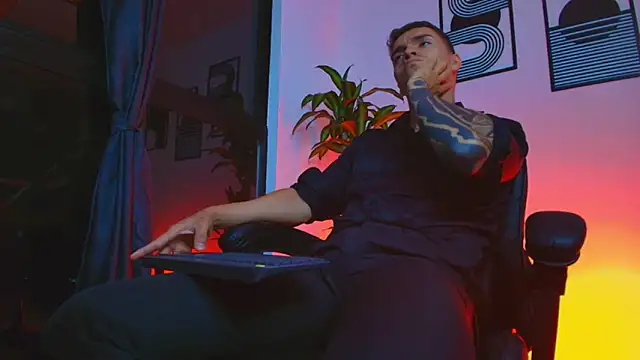 ALPHA_DOMINUS_のライブXXXチャット