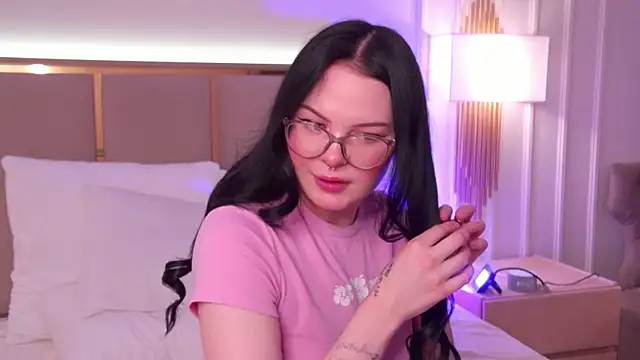 CindyMil's Live XXX Chat