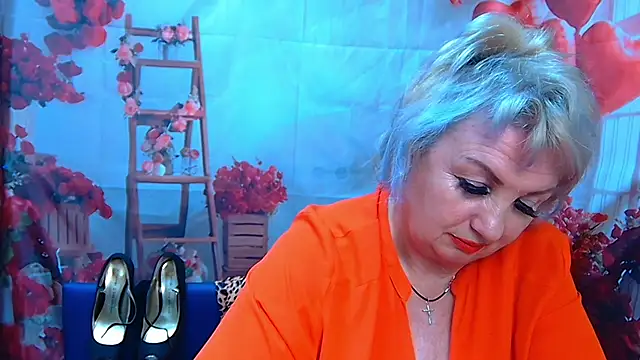 RenataDaster: онлайн-секс-чат