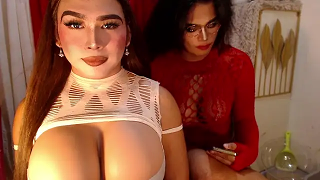 Emily_fucker Show in webcam