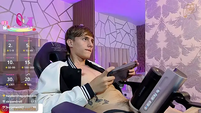 EVAN_TAY: вебкам-шоу