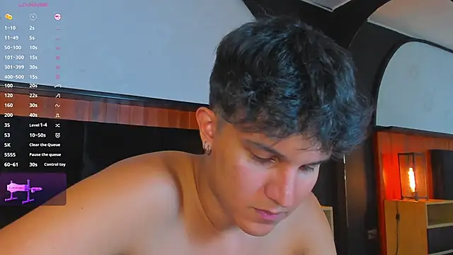 Leo_Savage_: онлайн-секс-чат