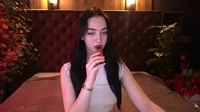 Chat XXX ao vivo de WildKittenX_