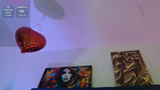 Annie_switt Adlı Modelin Canlı XXX Sohbeti