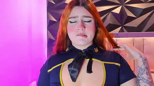 Chat XXX en directo de megan_whitee__