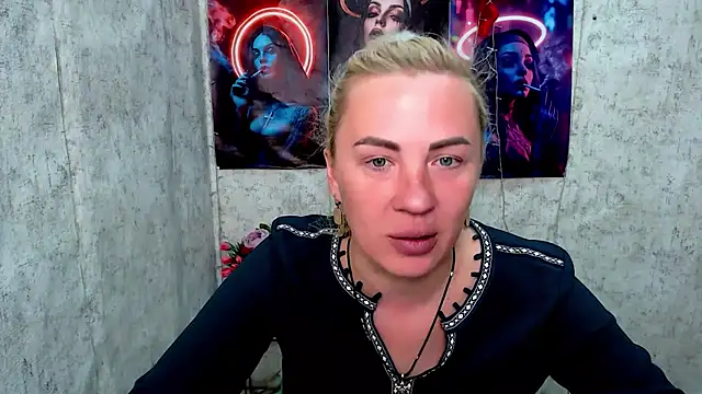 EmmaCat_: онлайн-секс-чат