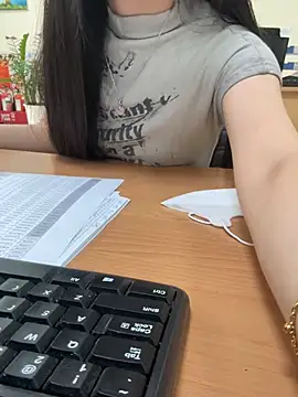 Celeste_SexyY 现场XXX聊天