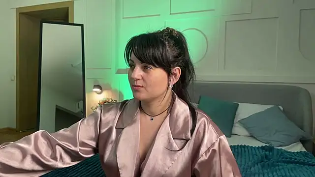 _SilkyShadow_ Chat XXX live