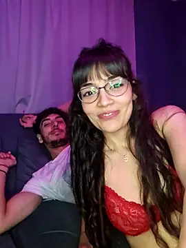 LeoyNicky98 Adlı Modelin Canlı XXX Sohbeti