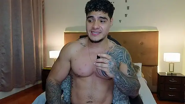 Steven_Velez: απευθείας συνομιλία ΧΧΧ