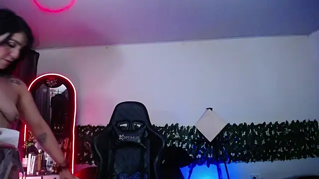 Anastasiabasst__ Adlı Modelin Canlı XXX Sohbeti