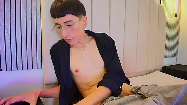 Pokazy przed kamerką – lian_cameron