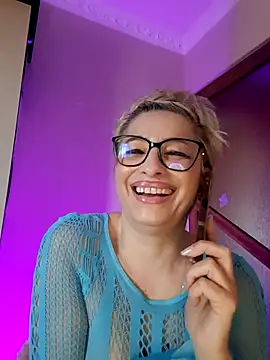 LunaBlaise: онлайн-секс-чат