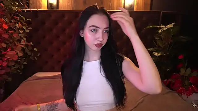 WildKittenX_ – Live XXX-chat