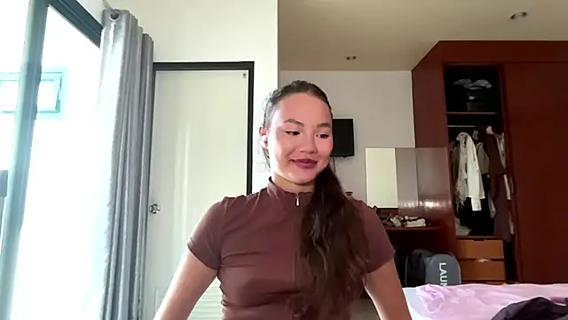 kamila_18_french's Live XXX Chat