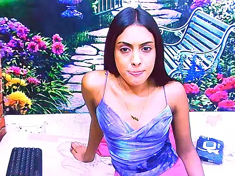 IndianPretty14u2Luv Chat XXX live