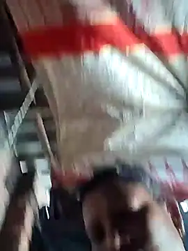 Chat XXX en directo de Sweet-runi