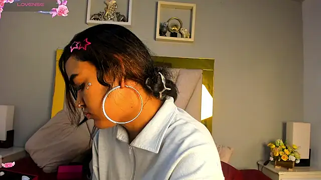 vahiolet_fuentes Adlı Modelin Web Kamerası Şovu