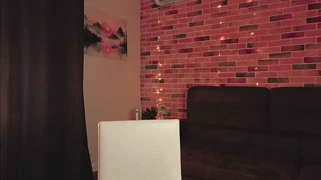 FoxFever's Live XXX Chat