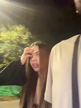 lindaandtony Pertunjukan Webcam